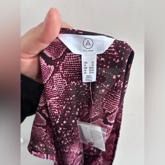 Addition Elle Tank - Picture 2 of 3